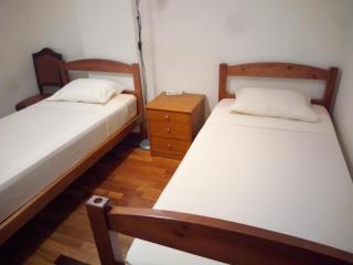 Costa Lodge Santa Cruz & Funchal Best Price - Santa Cruz - 0
