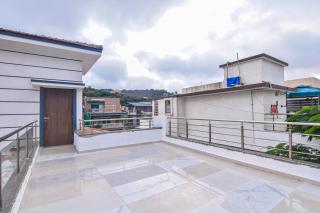 Royal Paradise Villa - 1