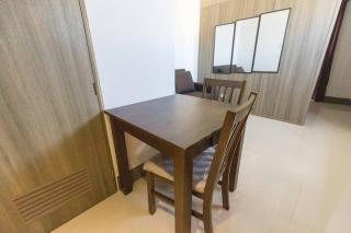 Bohemian 1-BR Condo in Mandaluyong - Manila - 9