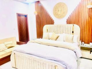 The Signature Hotel Multan - Multan - 6