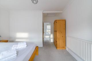 Pass the Keys Modern Simplicity 10mins from Westfield, Stratford - Londra - 1