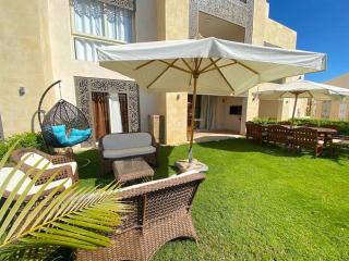 Glamorous 2BR/ Free Beach & Pool Access @ Mangroovy, El Gouna - Hurghada - 4