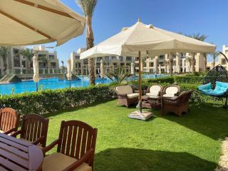Glamorous 2BR/ Free Beach & Pool Access @ Mangroovy, El Gouna - Hurghada - 8
