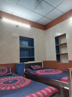 Ram Nivas Home Stay Dwarka - 2