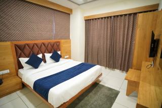 Hotel Suncity - Ahmedabad - 4
