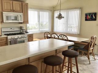 Single Family Close To Bay And Beach In North Beach - North Beach - 3