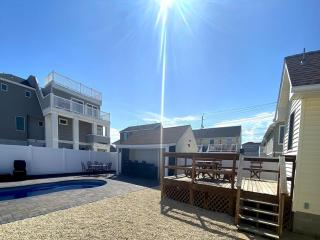 Vacation Rental With Pool On Lbi - Brant Beach - 6