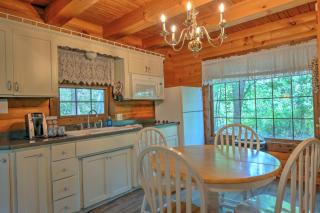 Grapevine Cabin by Amish Country Lodging - Millersburg - 4