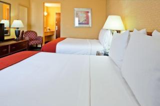 Holiday Inn Express Hotel Fort Campbell-Oak Grove by IHG - 5