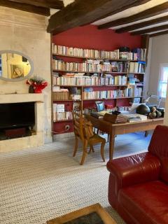 La Maison du Donjon - Gites de 8 personnes, parking privé avec jardin terrasse - Loches - 8