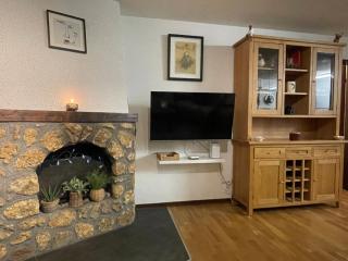 Modern Täsch Apartment with Free Parking - 2