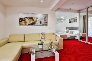 Hotel La mer - Budva - 1