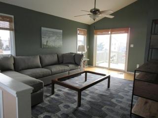 5 Bedroom, 3 Baths And 1 Half Bath In Ship Bottom On Ocean Block - Ship Bottom - 3