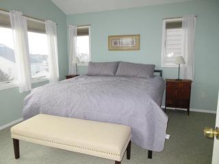 5 Bedroom, 3 Baths And 1 Half Bath In Ship Bottom On Ocean Block - Ship Bottom - 2