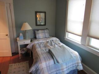 Quaint Oceanfront House, Nantucket Meets Lbi - Surf City - 2