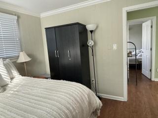 Fantastic Ocean Views From This First Floor Ocean Front Duplex In Harvey Cedars - Harvey Cedars - 8