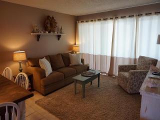 Right In The Heart Of Beach Haven - 3