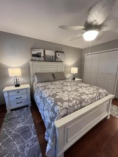 Beautiful Townhome Located Near The Beach In Beach Haven, - Beach Haven - 4