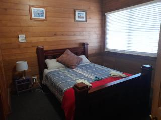 Three Bedroom Escape with Room to Roam - 4