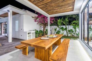 3 Bed Villa Wowsome Pererenan - Canggu - 6