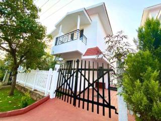 Tranquil Staycation - Independent Duplex House - 1