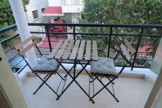 Tranquil Staycation - Independent Duplex House - 8