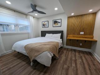 Modern Luxe Family & Groups Friendly Bungalow with Patio & Workspace - Marietta - 2