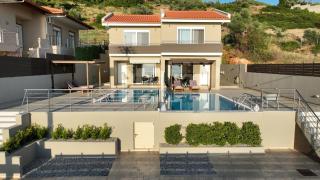 Lila's villa maisonette with private pool - 0