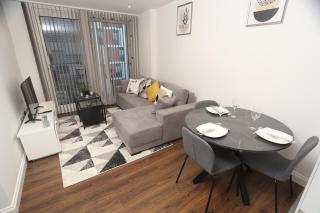 Central Watford Apartment - Watford - 6