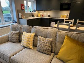 Shepherd's Cottage - 8