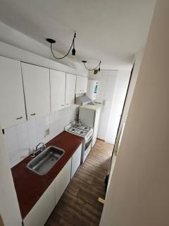 Depto 1 Amb y Medio - Luminoso, Cálido y Buena Ubicación - 4