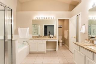 Cheerful 4 Bedroom Salt Water Heated Pool & Spa - Riverview - 6