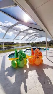 Cheerful 4 Bedroom Salt Water Heated Pool & Spa - Riverview - 5