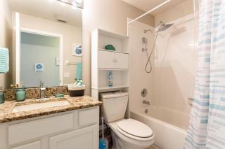 Cheerful 4 Bedroom Salt Water Heated Pool & Spa - 1