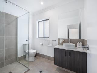 4BR Newly furnished Cozy house Brownsplain - Browns Plains - 1