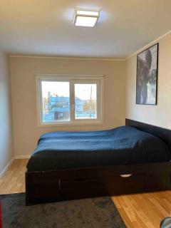 Modern 2-bedroom apartment - - 7