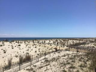 Pet Friendly Beach Front Vacation Rental On Lbi - Brant Beach - 5