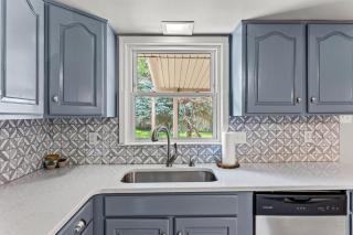 Blue Oak by The Summit - 1