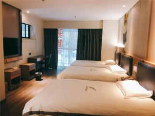 JUNYI Hotel Nanjing Olympic Sports Center - Nanjing - 2