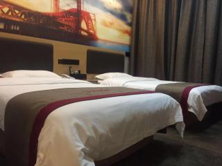 Thank Inn Plus Hotel Nanchang Jinggangshan Avenue Xufang Bus Terminal - Nanchang - 1