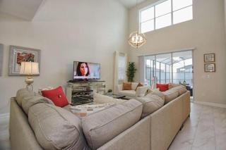 5 Bedrooms 5 Bathrooms Storey Lake 4762Kc - 9