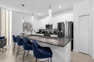4 Bedroom- 3 Bathroom- Storey Lake 2425Rt - 4