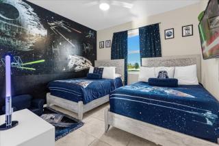 3 Bedrooms- 2 Bathrooms- Storey Lake 3111-101Pc - Kissimmee - 1