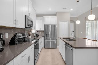 5 Bedrooms 5 Bathrooms Champions Gate 9051Pt - 1