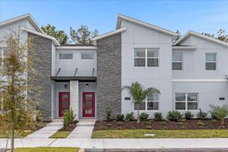 4 Bedrooms - 3 Bathrooms- Storey Lake 2449Rt - Kissimmee - 0