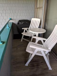 Perfect Location! Steps To The Sea, Sand And Pool-Oceanfront Condo! - Ship Bottom - 4