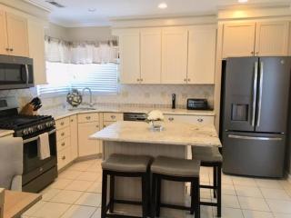 Fabulous Condo With Bay Views! - Beach Haven - 7