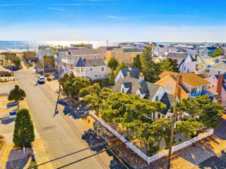 Family Friendly Oceanblock Vacation Rental On Lbi - Brant Beach - 4