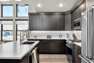 Luxury Stays Club B6 302, lovely 3Br Condo, New Deer Valley 1 min Park City 10 min - 5