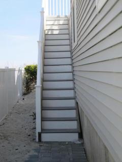 2Nd Floor Oceanfront Duplex - 8